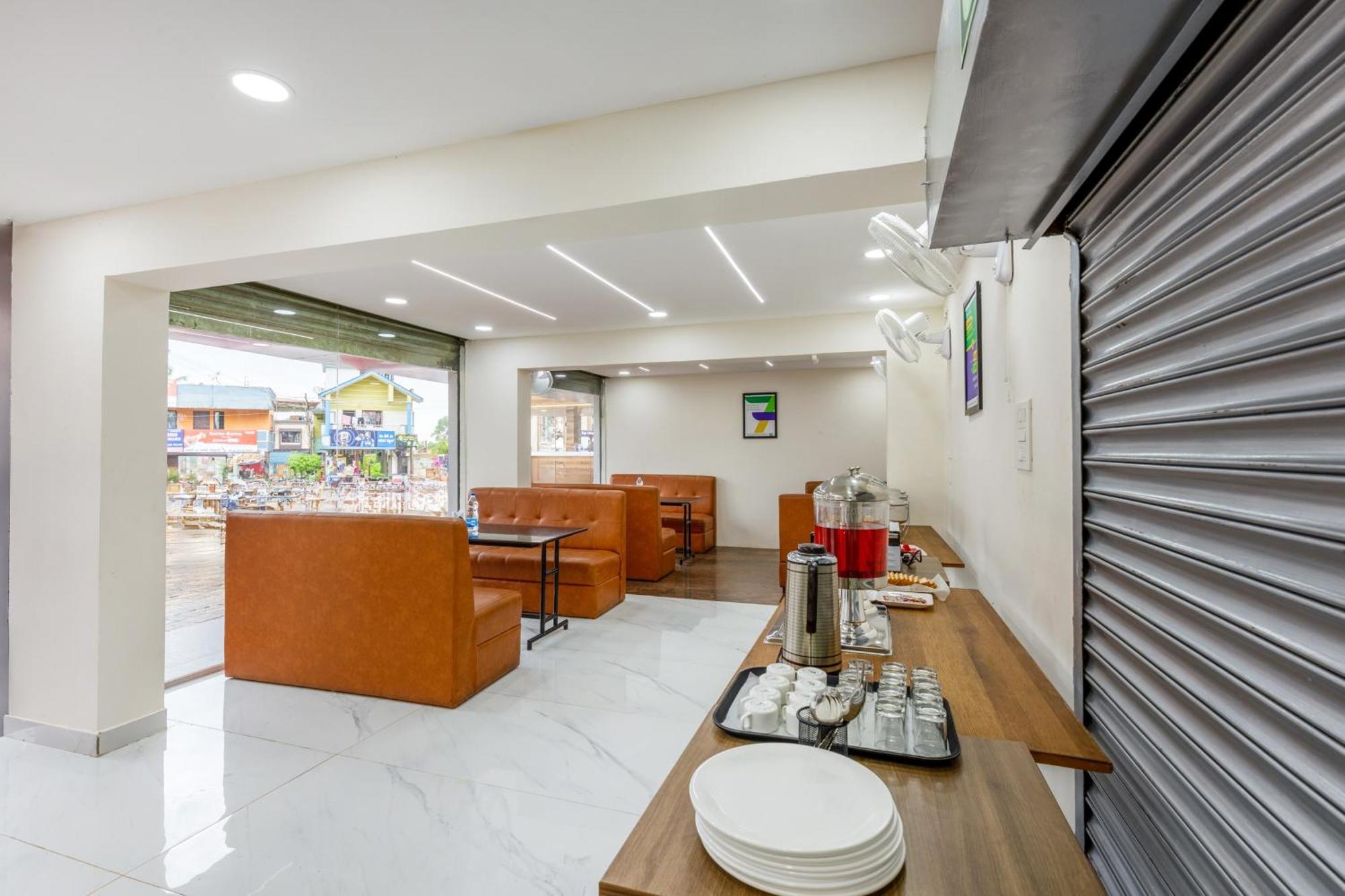 Treebo Sky City Grand, 5 Min From Mangalore Airport Zewnętrze zdjęcie