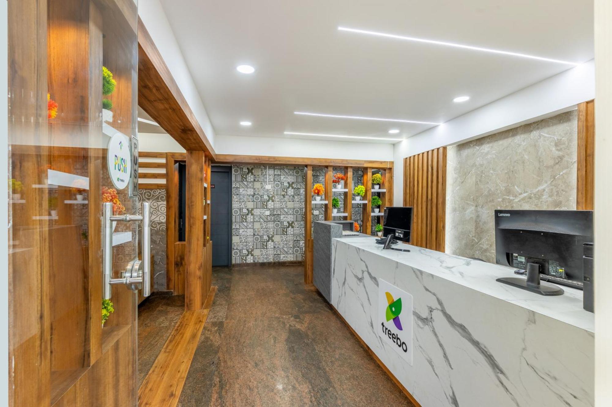 Treebo Sky City Grand, 5 Min From Mangalore Airport Zewnętrze zdjęcie