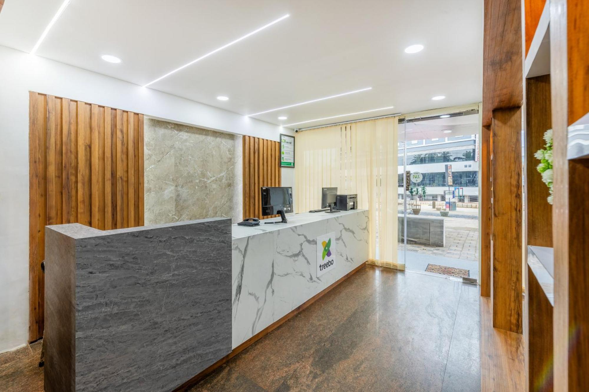 Treebo Sky City Grand, 5 Min From Mangalore Airport Zewnętrze zdjęcie